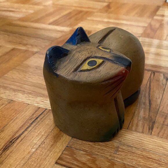 Handcrated hand carved Hand painted vintage Wooden Cat Kitty Figurine - Picture 5 of 13